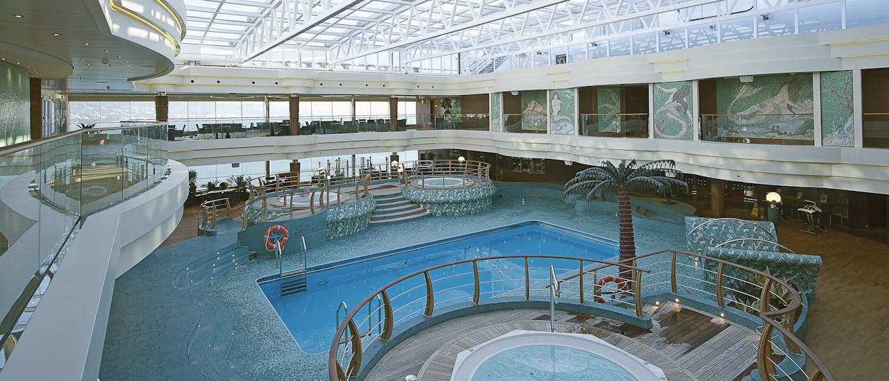 Le Sirene Pool