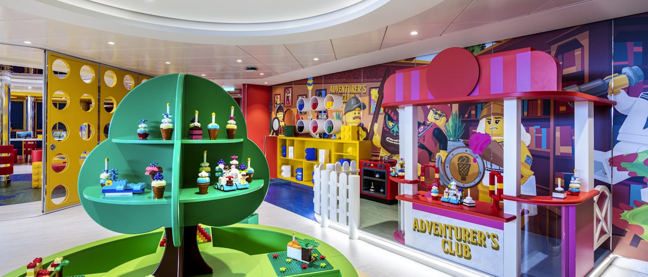 Junior CLub Lego